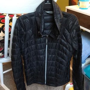 Athleta light weight down jacket with high collar